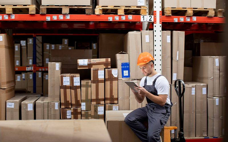 Các hoạt động tại kho CFS